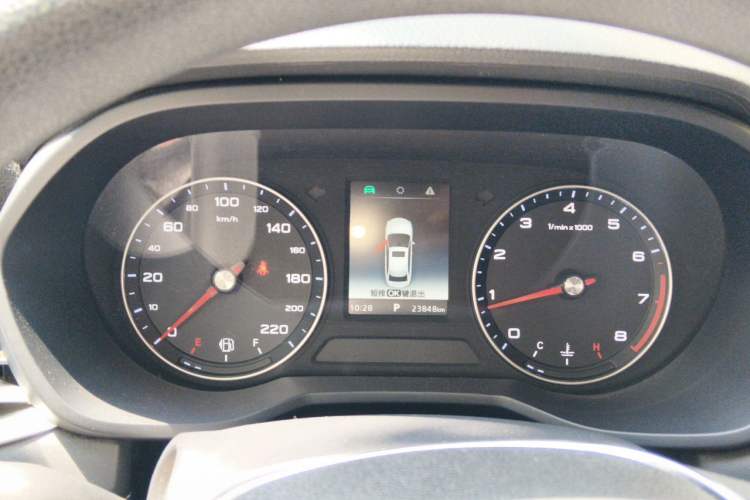 Used Roewe i5 2020 1.5L Automatic 4G Connected Linghao Edition Instrument Cluster