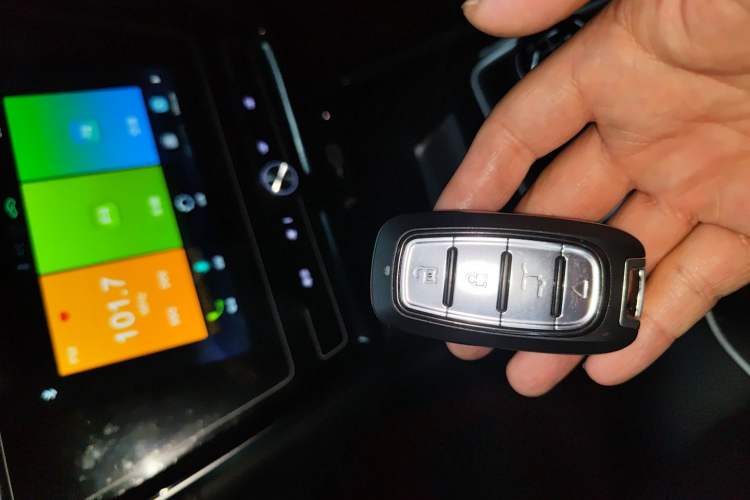 Used Roewe i5 2020 1.5L Manual 4G Connect Luxury Edition Interior 1