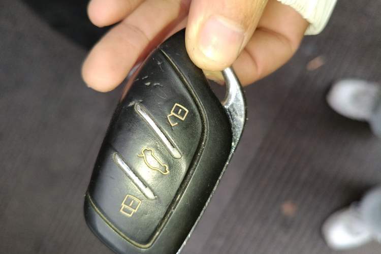 Used Roewe i5 2020 1.5L Automatic 4G Connected Linghao Edition Interior 1