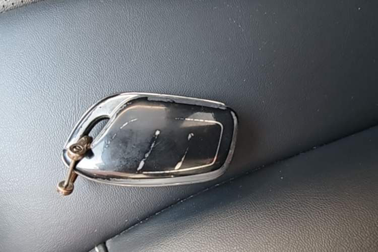 Used Roewe i5 2020 1.5L Automatic 4G Connect Luxury Flagship Edition Interior 1