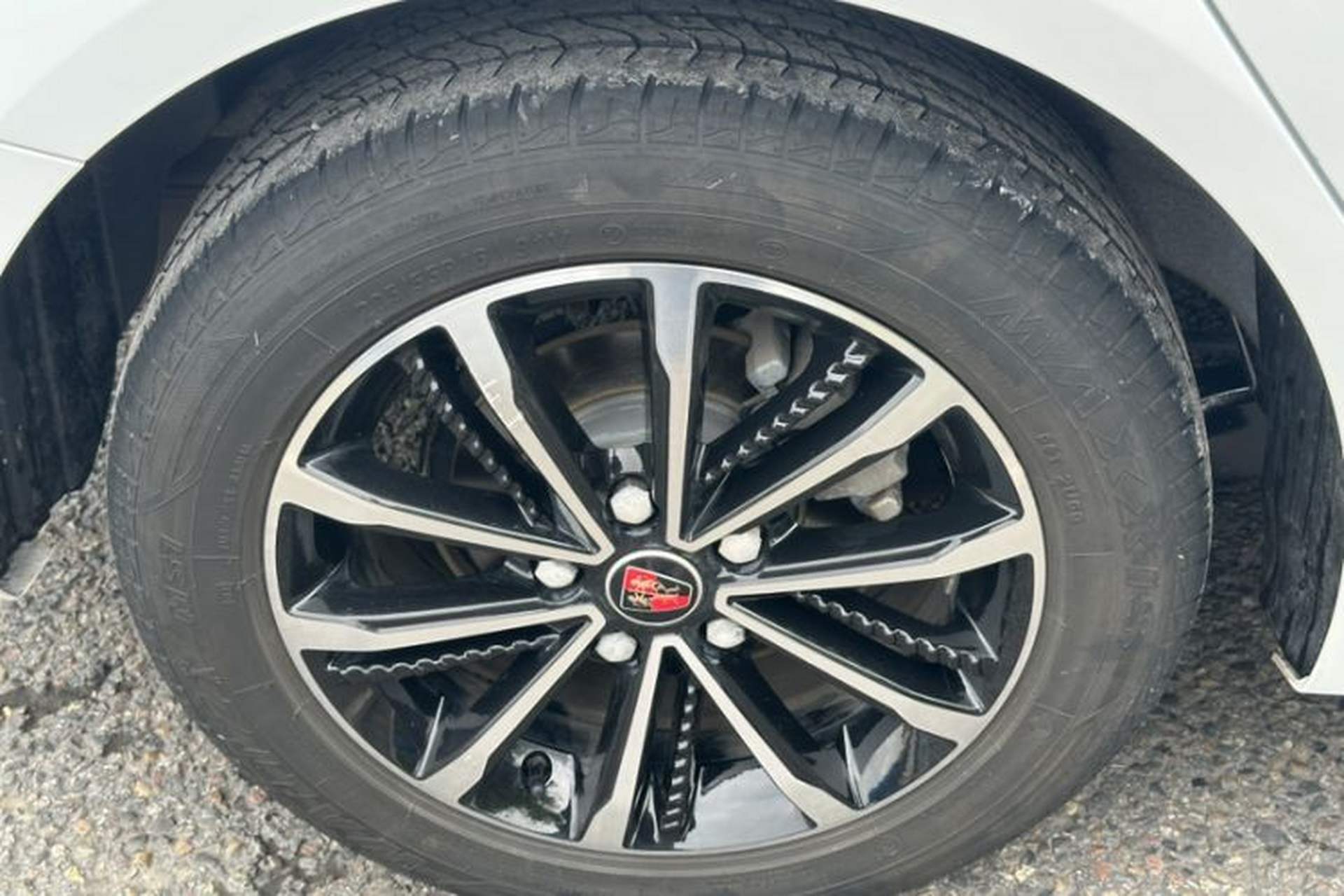 Used Roewe i5 2020 1.5L Manual 4G Connect Leehao Flagship Edition Interior 7