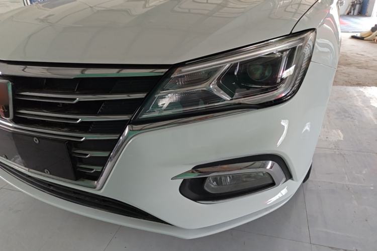 Used Roewe i5 2020 1.5L Automatic 4G Connect Luxury Flagship Edition Left Front Headlight