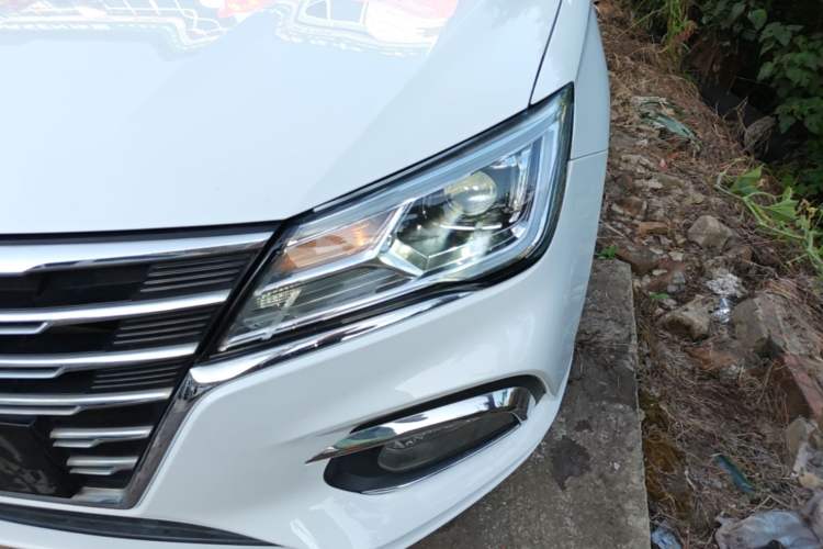 Used Roewe i5 2020 1.5L Manual 4G Connect Luxury Edition Left Front Headlight