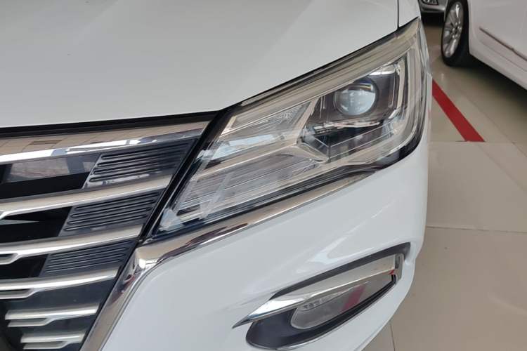 Used Roewe i5 2020 1.5L Manual 4G Connect Leehao Flagship Edition Left Front Headlight