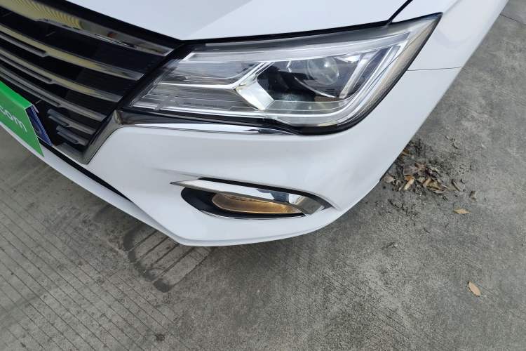 Used Roewe i5 2020 1.5L Automatic 4G Connected Leading Intelligent Driving Edition Left Front Headlight