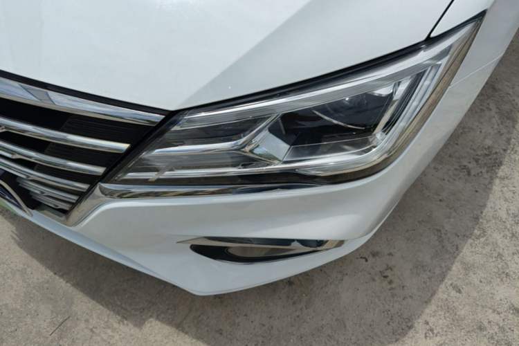 Used Roewe i5 2020 1.5L Automatic 4G Connect Luxury Flagship Edition Left Front Headlight