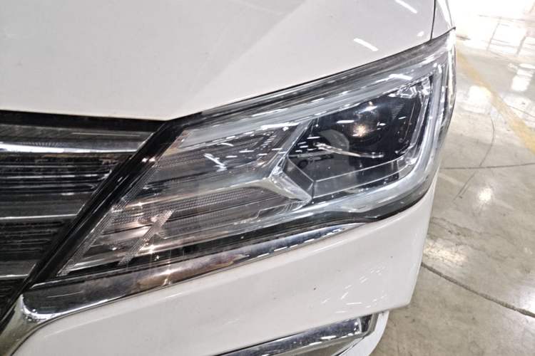 Used Roewe i5 2020 1.5L Manual 4G Connect Luxury Edition Left Front Headlight