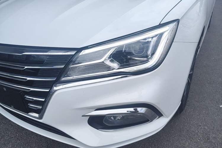 Used Roewe i5 2020 1.5L Manual 4G Connect Leehao Flagship Edition Left Front Headlight