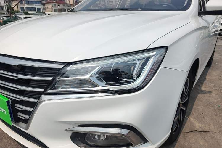 Used Roewe i5 2020 1.5L Automatic 4G Connect Luxury Flagship Edition Left Front Headlight
