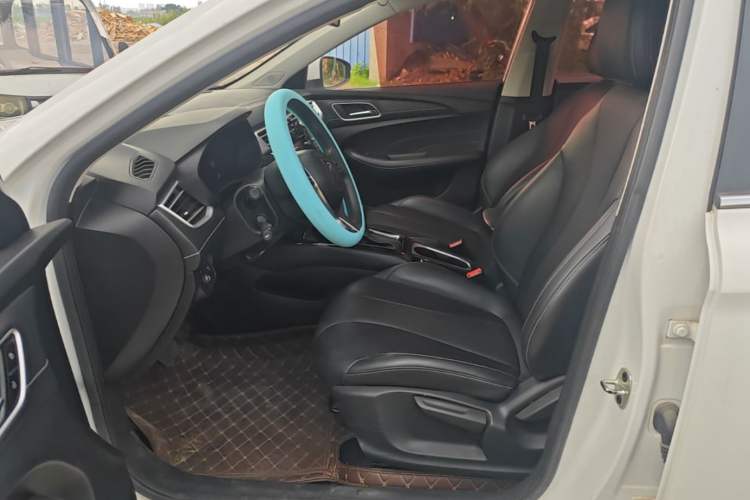Used Roewe i5 2020 1.5L Automatic 4G Connect Luxury Flagship Edition Left Front Seat