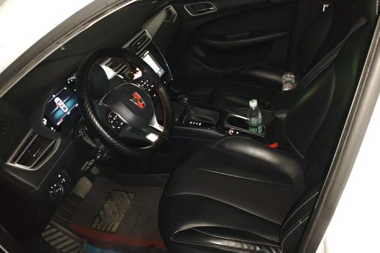 Used Roewe i5 2020 1.5L Automatic 4G Connect Luxury Flagship Edition Left Front Seat