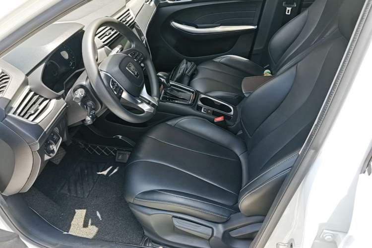 Used Roewe i5 2020 1.5L Automatic 4G Connect Luxury Flagship Edition Left Front Seat