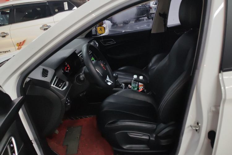 Used Roewe i5 2020 1.5L Manual 4G Connect Luxury Edition Left Front Seat