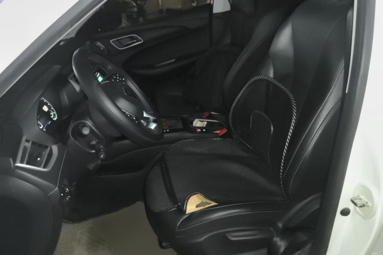 Used Roewe i5 2020 1.5L Automatic 4G Connect Luxury Flagship Edition Left Front Seat