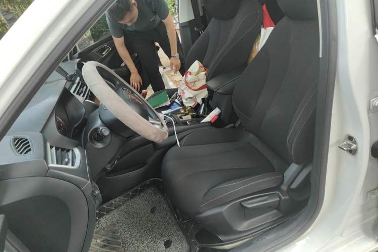 Used Roewe i5 2020 1.5L Automatic 4G Connected Linghao Edition Left Front Seat