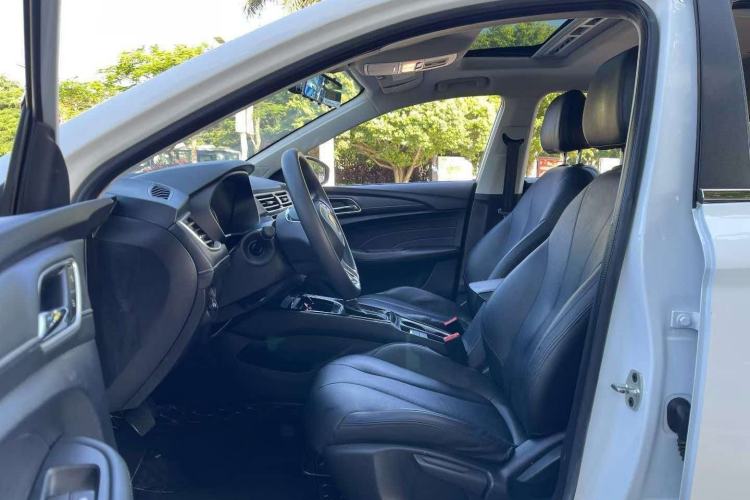 Used Roewe i5 2020 1.5L Automatic 4G Connected Linghao Edition Left Front Seat