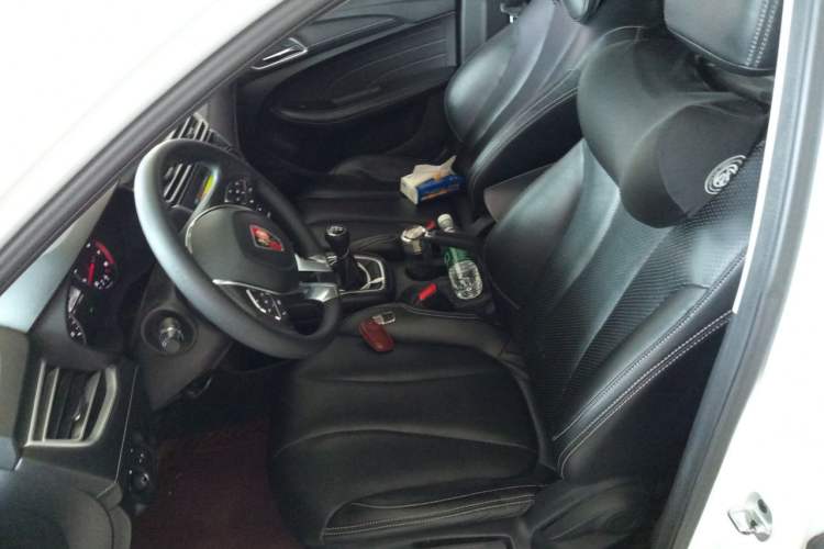 Used Roewe i5 2020 1.5L Manual 4G Connect Luxury Edition Left Front Seat