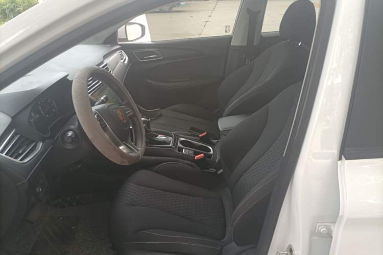 Used Roewe i5 2020 1.5L Automatic 4G Connected Linghao Edition Left Front Seat