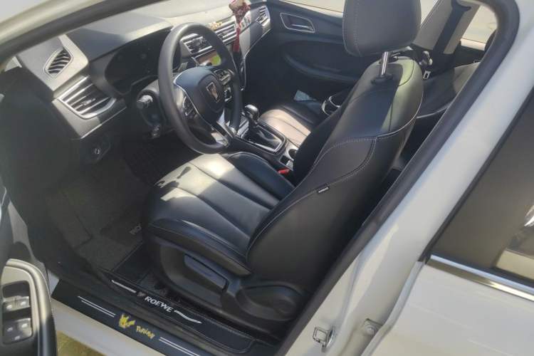 Used Roewe i5 2020 1.5L Automatic 4G Connect Luxury Flagship Edition Left Front Seat
