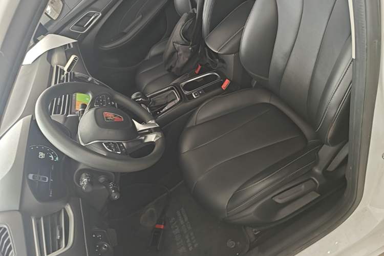 Used Roewe i5 2020 1.5L Automatic 4G Connect Luxury Flagship Edition Left Front Seat