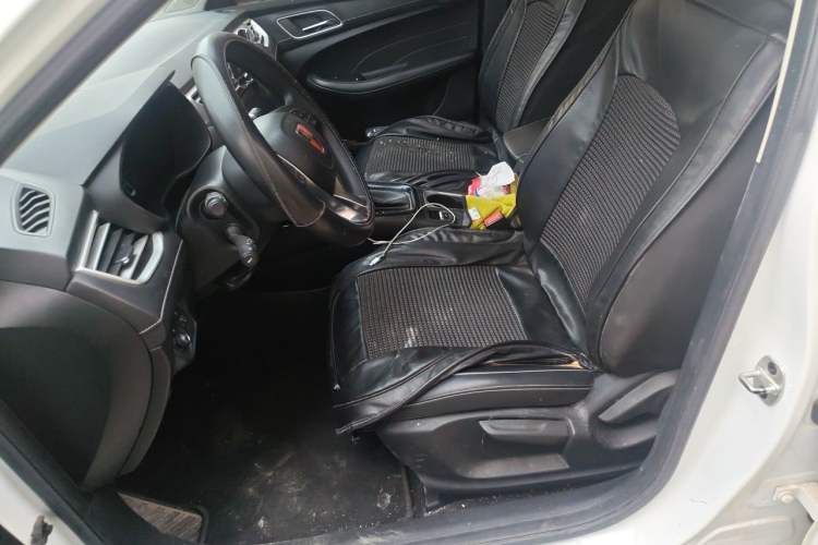 Used Roewe i5 2020 1.5L Automatic 4G Connect Luxury Flagship Edition Left Front Seat