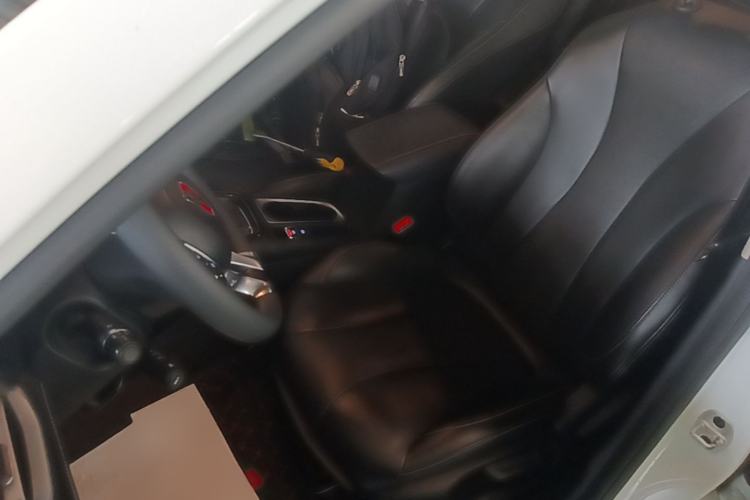 Used Roewe i5 2020 1.5L Automatic 4G Connect Luxury Flagship Edition Left Front Seat