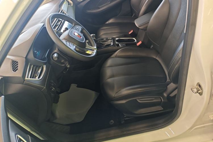 Used Roewe i5 2020 1.5L Automatic 4G Connect Luxury Flagship Edition Left Front Seat