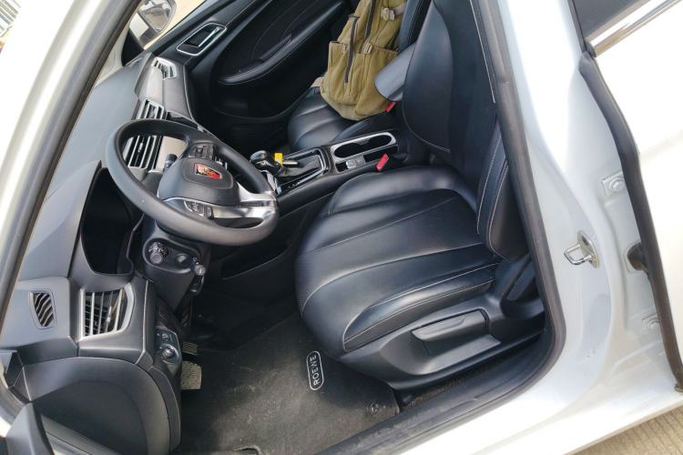 Used Roewe i5 2020 1.5L Automatic 4G Connect Luxury Flagship Edition Left Front Seat