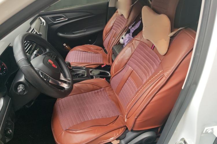 Used Roewe i5 2020 1.5L Automatic 4G Connected Linghao Edition Left Front Seat