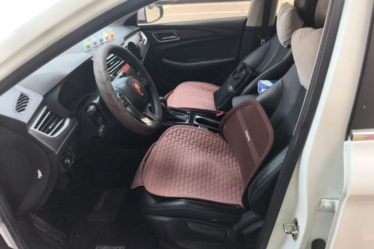 Used Roewe i5 2020 1.5L Automatic 4G Connect Luxury Flagship Edition Left Front Seat