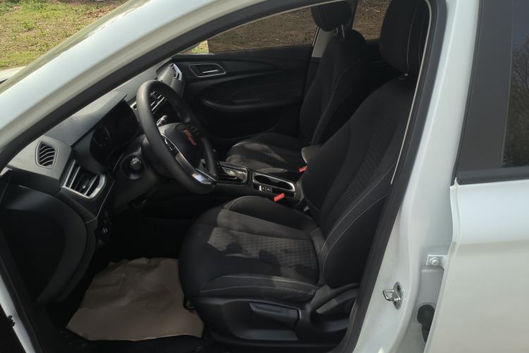 Used Roewe i5 2020 1.5L Automatic 4G Connected Linghao Edition Left Front Seat