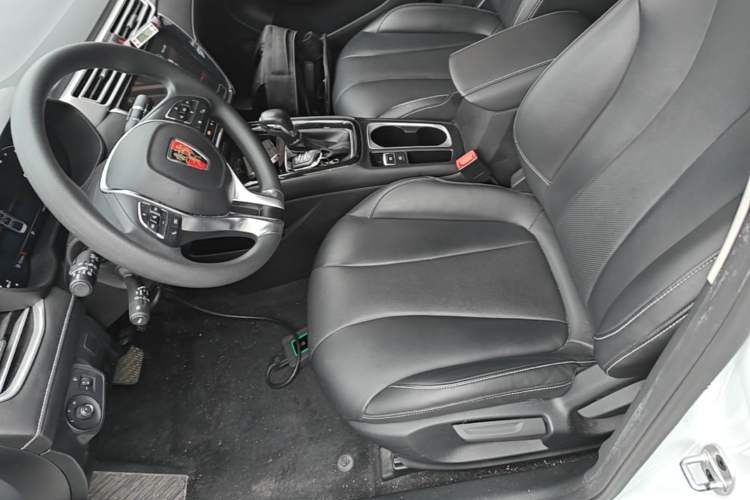 Used Roewe i5 2020 1.5L Automatic 4G Connect Luxury Flagship Edition Left Front Seat