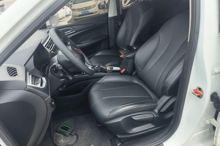 Used Roewe i5 2020 1.5L Automatic 4G Connect Luxury Flagship Edition Left Front Seat