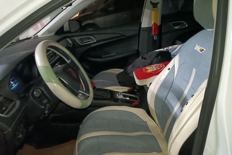 Used Roewe i5 2020 1.5L Automatic 4G Connect Luxury Flagship Edition Left Front Seat