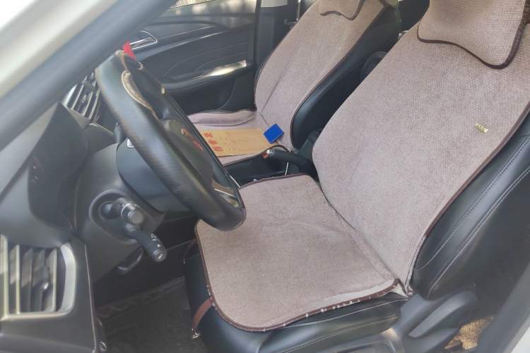 Used Roewe i5 2020 1.5L Manual 4G Connect Leehao Flagship Edition Left Front Seat