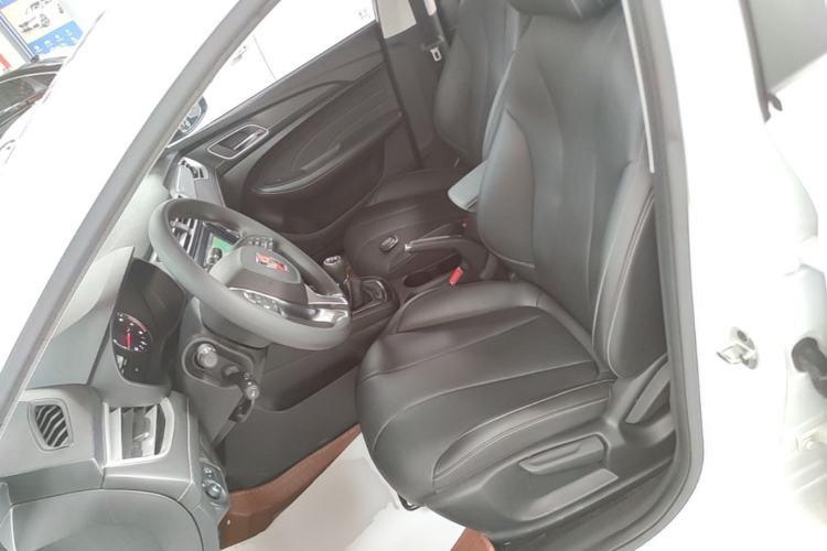 Used Roewe i5 2020 1.5L Manual 4G Connect Leehao Flagship Edition Left Front Seat