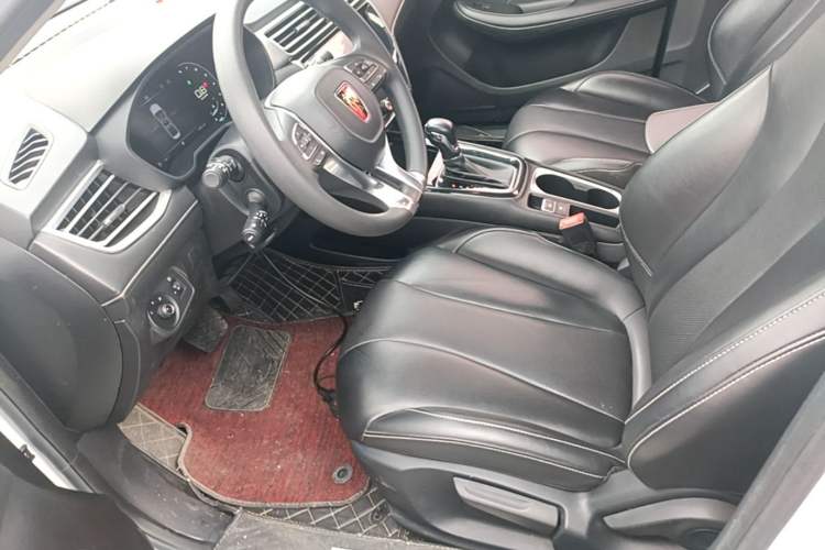 Used Roewe i5 2020 1.5L Automatic 4G Connect Luxury Flagship Edition Left Front Seat