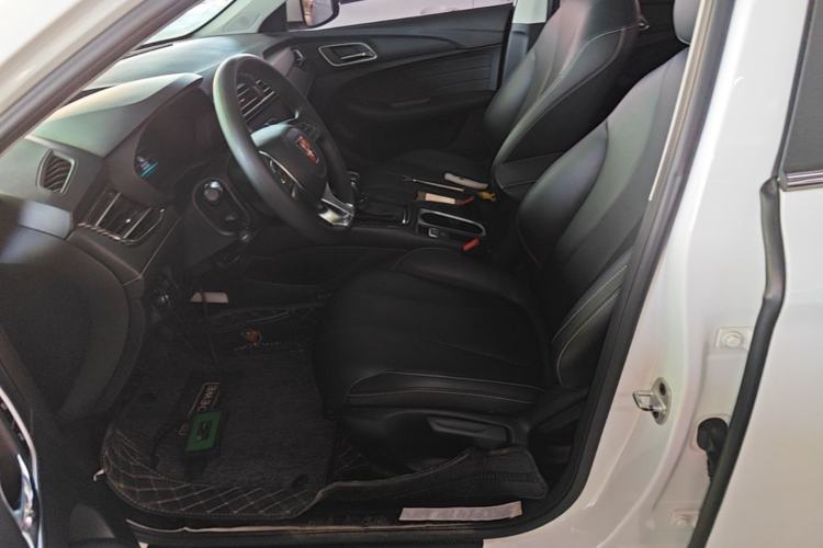 Used Roewe i5 2020 1.5L Automatic 4G Connect Luxury Flagship Edition Left Front Seat