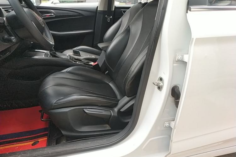 Used Roewe i5 2020 1.5L Automatic 4G Connect Luxury Flagship Edition Left Front Seat