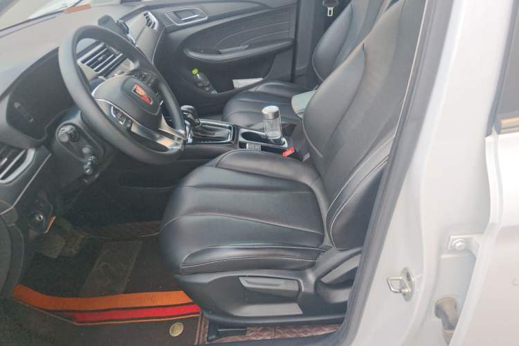 Used Roewe i5 2020 1.5L Automatic 4G Connect Luxury Flagship Edition Left Front Seat