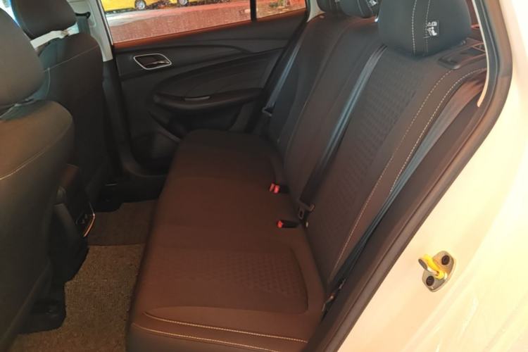 Used Roewe i5 2020 1.5L Automatic 4G Connected Linghao Edition Left Rear Seat