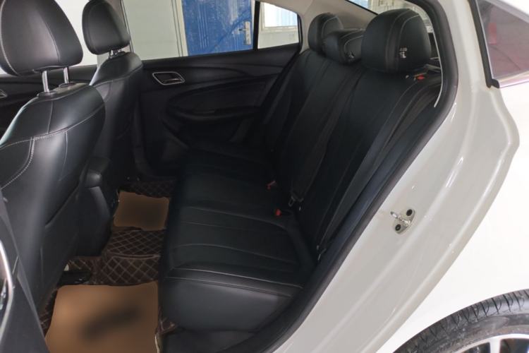 Used Roewe i5 2020 1.5L Automatic 4G Connect Luxury Flagship Edition Left Rear Seat