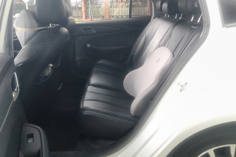 Used Roewe i5 2020 1.5L Automatic 4G Connect Luxury Flagship Edition Left Rear Seat