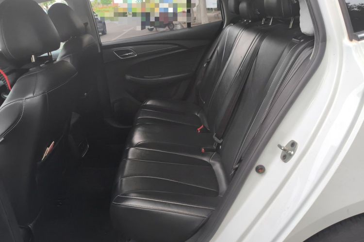 Used Roewe i5 2020 1.5L Automatic 4G Connect Luxury Flagship Edition Left Rear Seat