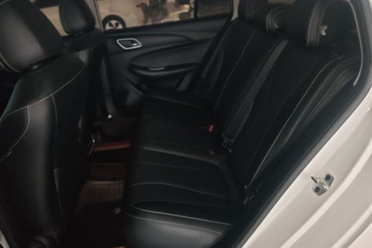 Used Roewe i5 2020 1.5L Automatic 4G Connect Luxury Flagship Edition Left Rear Seat