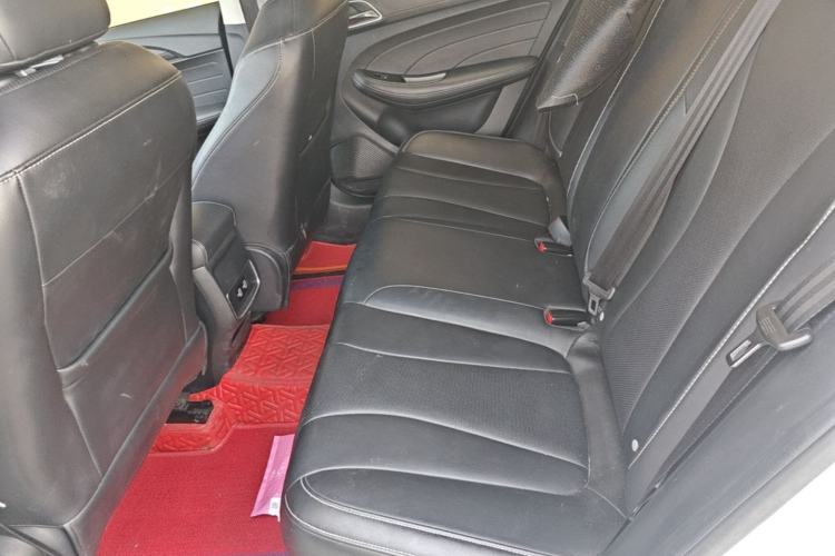 Used Roewe i5 2020 1.5L Manual 4G Connect Leehao Flagship Edition Left Rear Seat