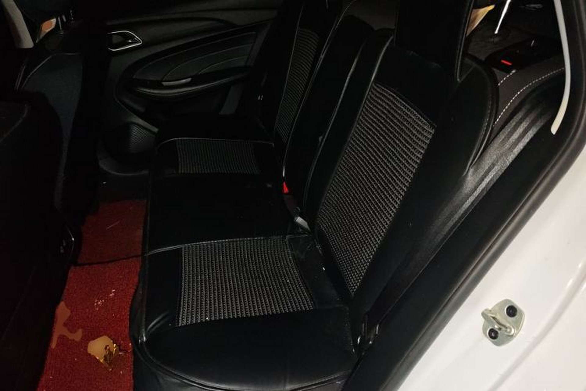 Used Roewe i5 2020 1.5L Manual Linghao Edition Left Rear Seat