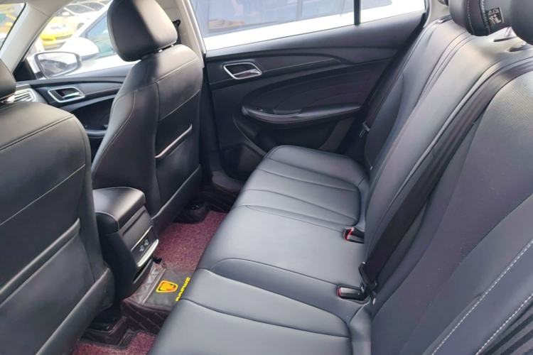 Used Roewe i5 2020 1.5L Manual 4G Connect Leehao Flagship Edition Left Rear Seat