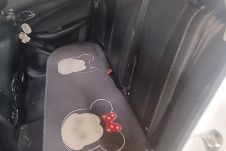 Used Roewe i5 2020 1.5L Automatic 4G Connect Luxury Flagship Edition Left Rear Seat