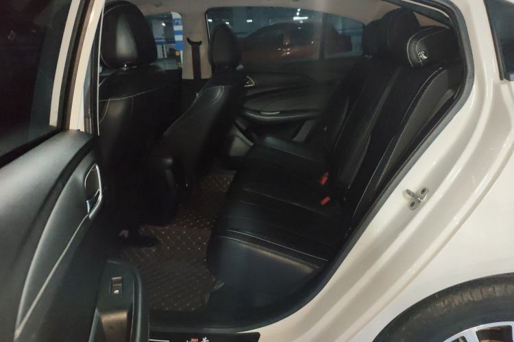 Used Roewe i5 2020 1.5L Manual 4G Connect Leehao Flagship Edition Left Rear Seat